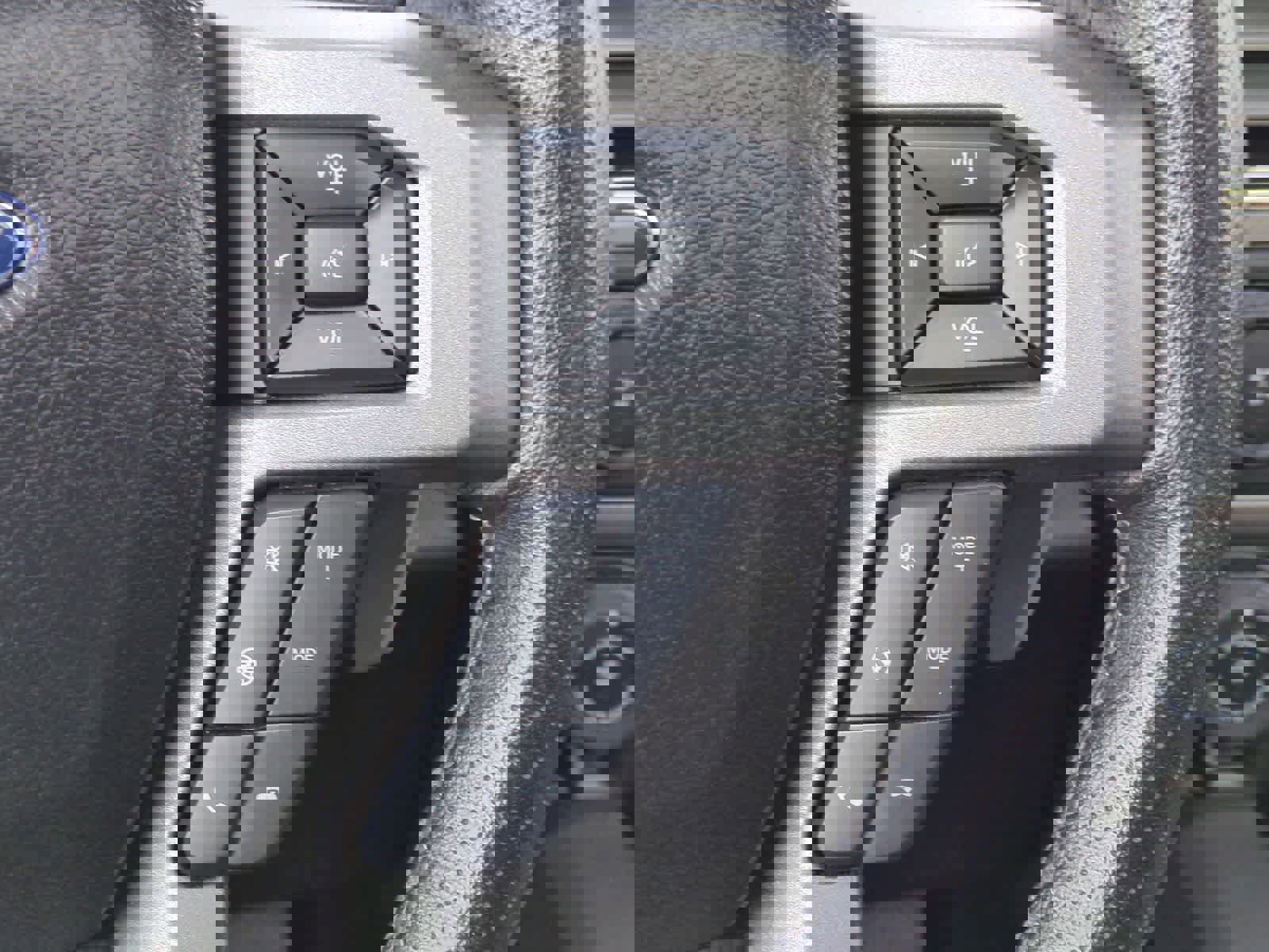 Used 2018 Ford F150 Raptor w/ Equipment Group 802A Luxury image 26