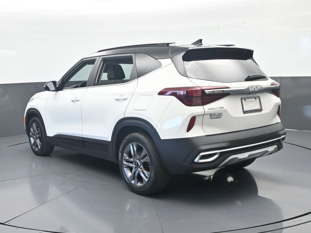 Used 2023 Kia Seltos S FWD image 4