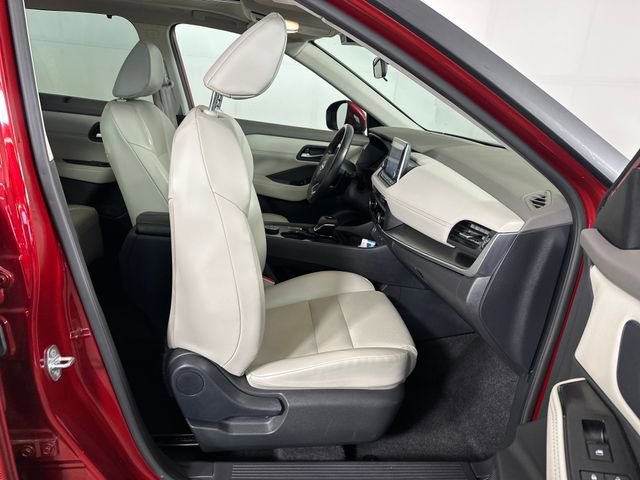 Used 2023 Nissan Rogue SV w/ SV Premium B Package AWD/4WD image 28