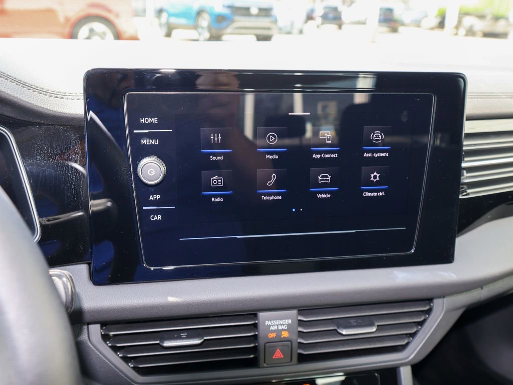 Used 2025 Volkswagen Jetta S image 18