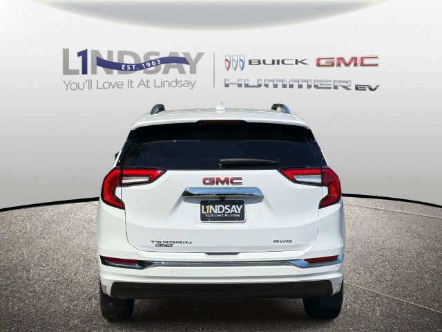 Certified 2024 GMC Terrain Denali w/ LPO, Floor Liner Package AWD/4WD image 3