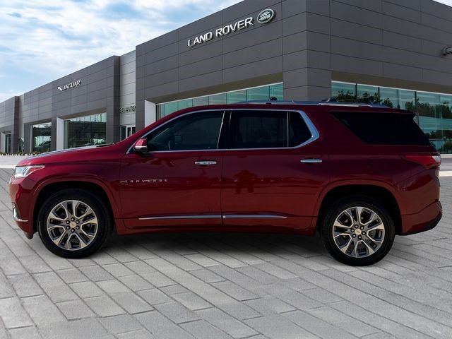 Used 2020 Chevrolet Traverse Premier FWD image 2
