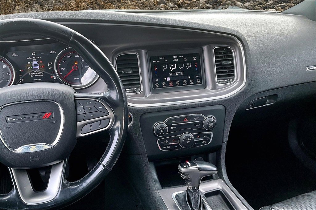 Used 2020 Dodge Charger SXT w/ Leather Interior Group image 6