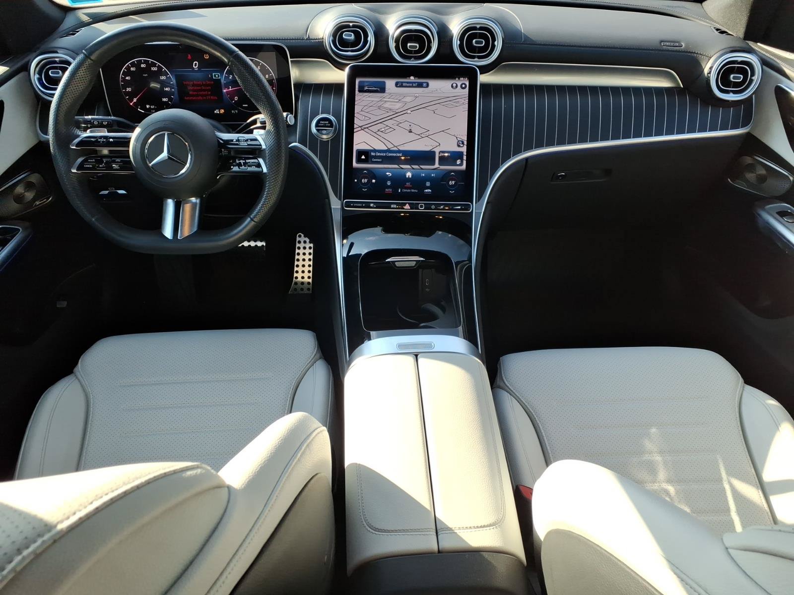 Used 2023 Mercedes-Benz GLC 300 4MATIC image 13