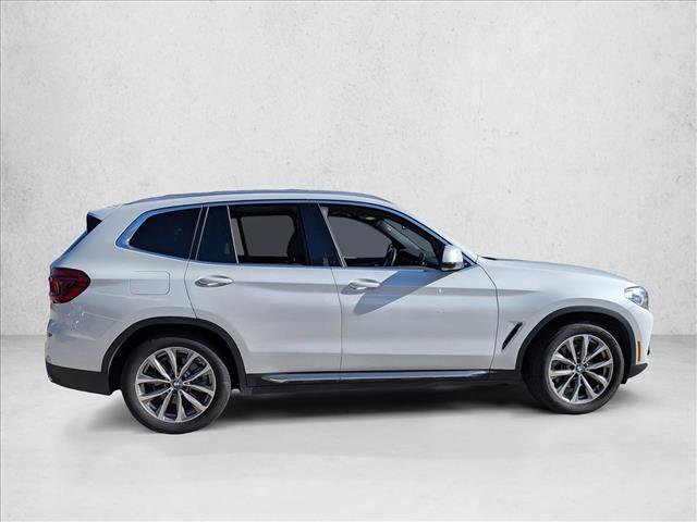 Used 2019 BMW X3 xDrive30i w/ Premium Package AWD/4WD image 4