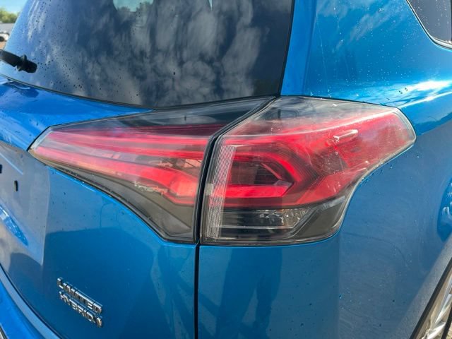 Used 2016 Toyota RAV4 Limited w/ Advanced Technology Package AWD/4WD image 12