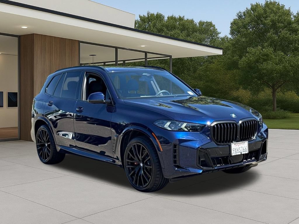 Used 2026 BMW X5 sDrive40i w/ M Sport Package RWD image 6