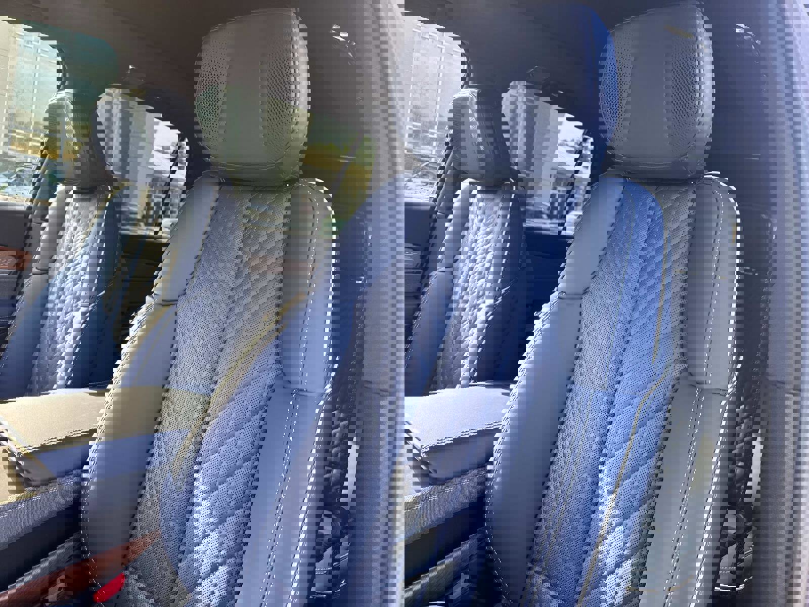 New 2026 Cadillac Vistiq Premium Luxury image 14