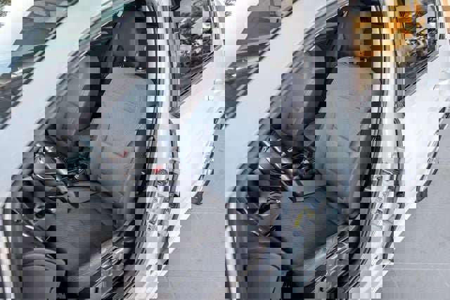 Used 2016 Volkswagen Golf S image 33