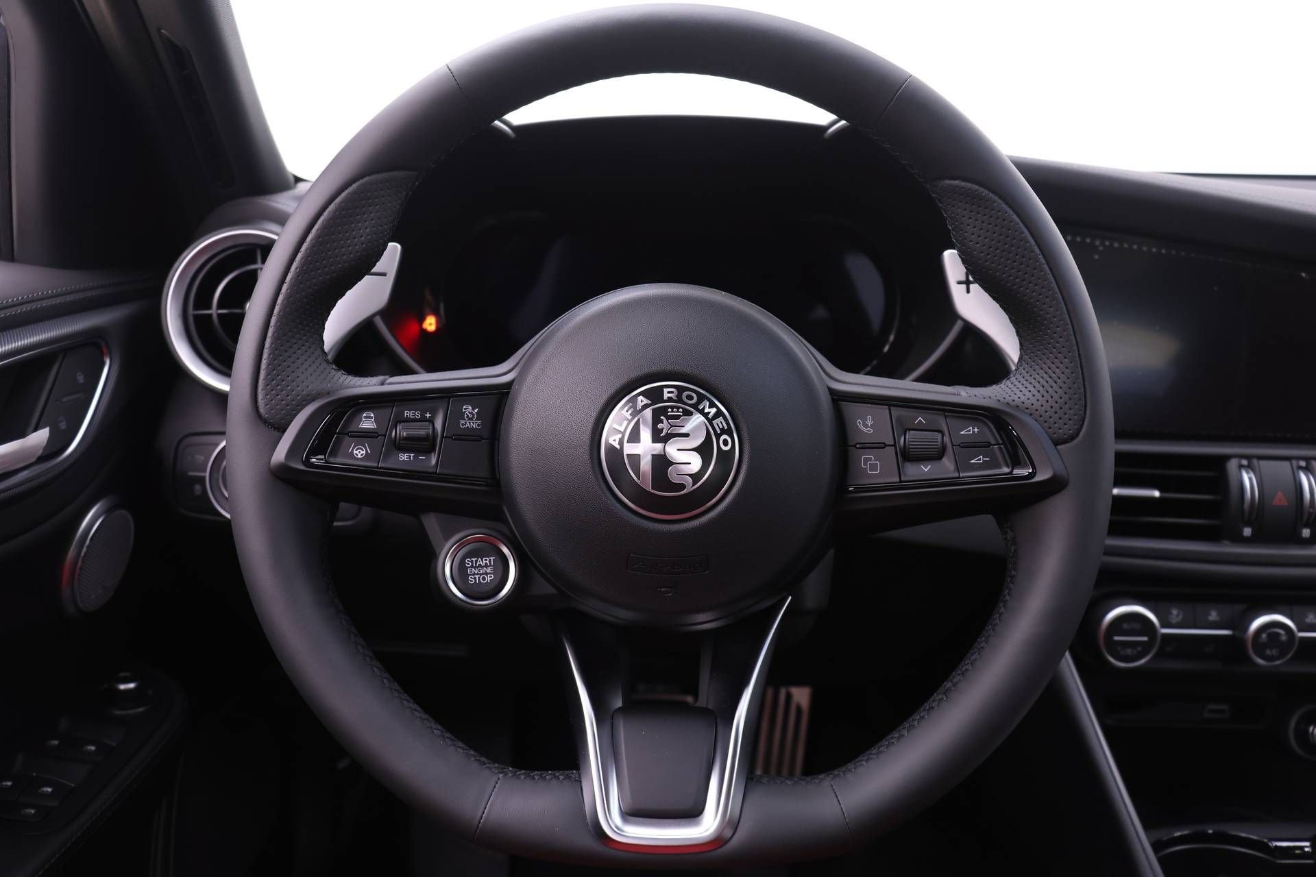 New 2026 Alfa Romeo Giulia AWD image 16