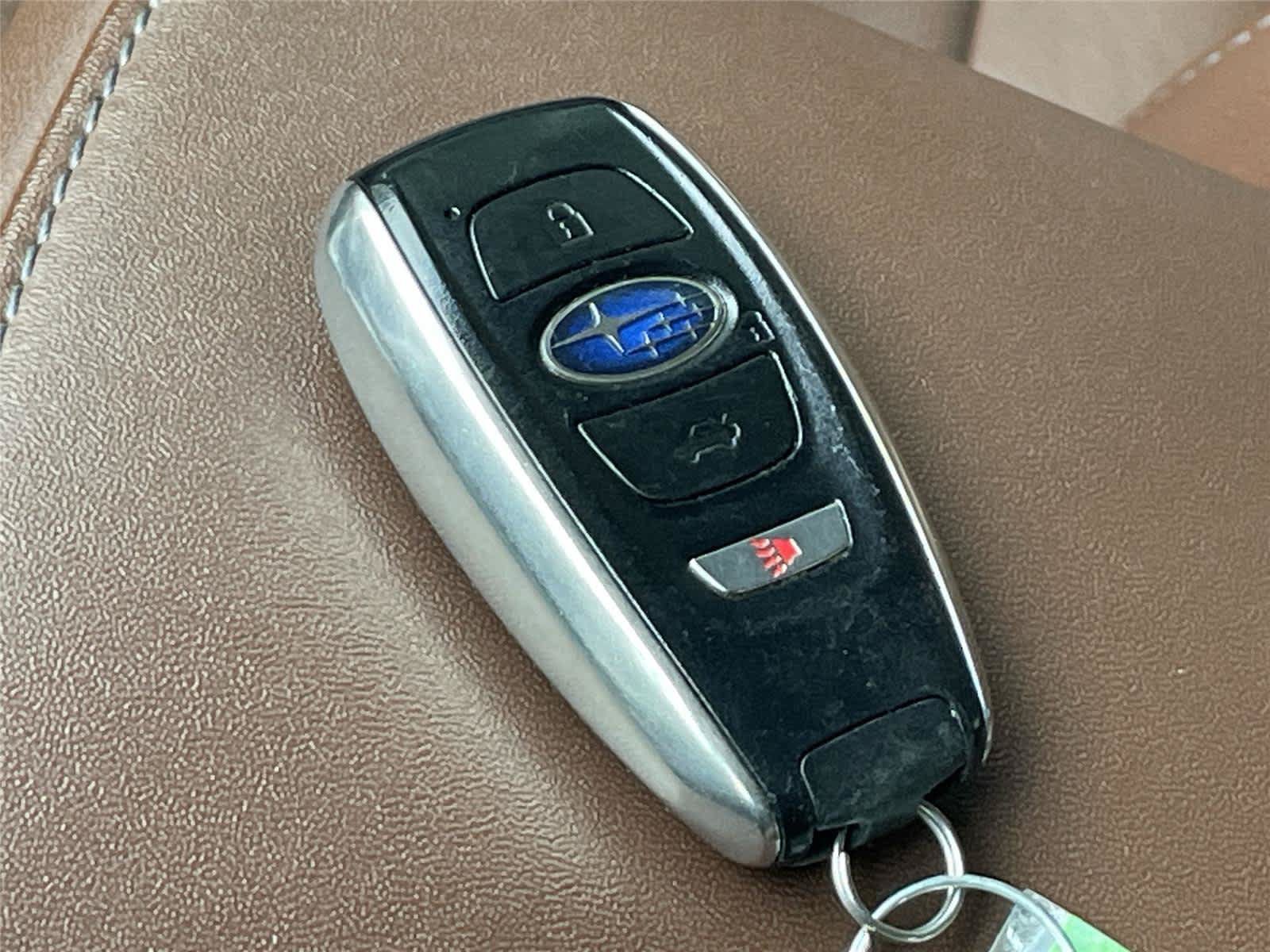 Used 2020 Subaru Outback Touring XT AWD/4WD image 32
