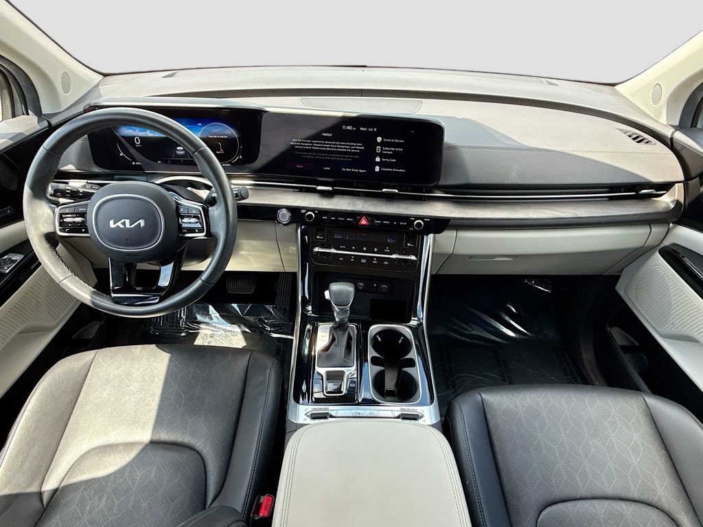 Used 2024 Kia Carnival FWD image 17