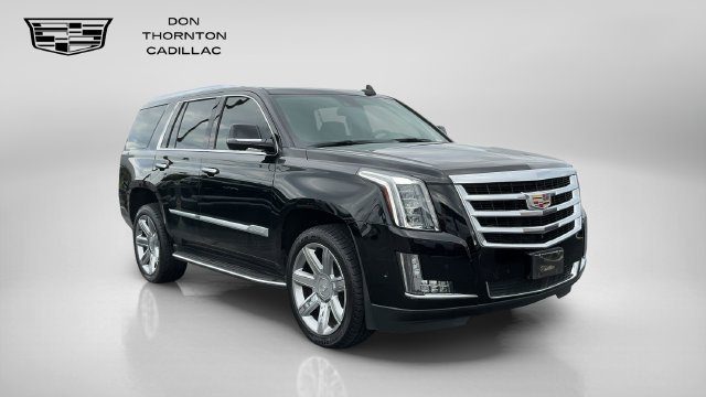 Used 2020 Cadillac Escalade Premium Luxury AWD/4WD image 7