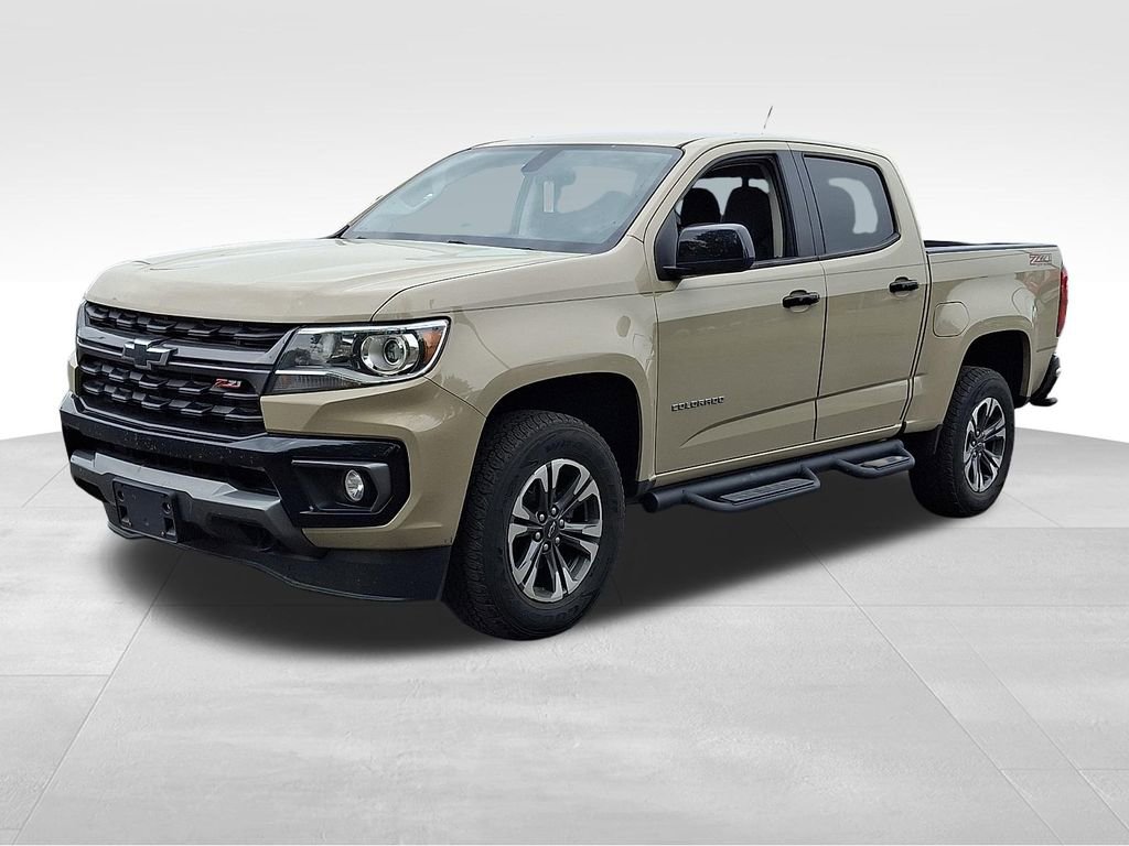Used 2021 Chevrolet Colorado Z71 AWD/4WD image 3