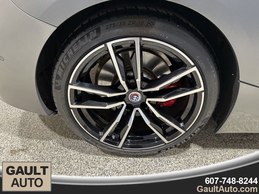 Certified 2023 BMW Z4 M40i w/ Premium Package image 17