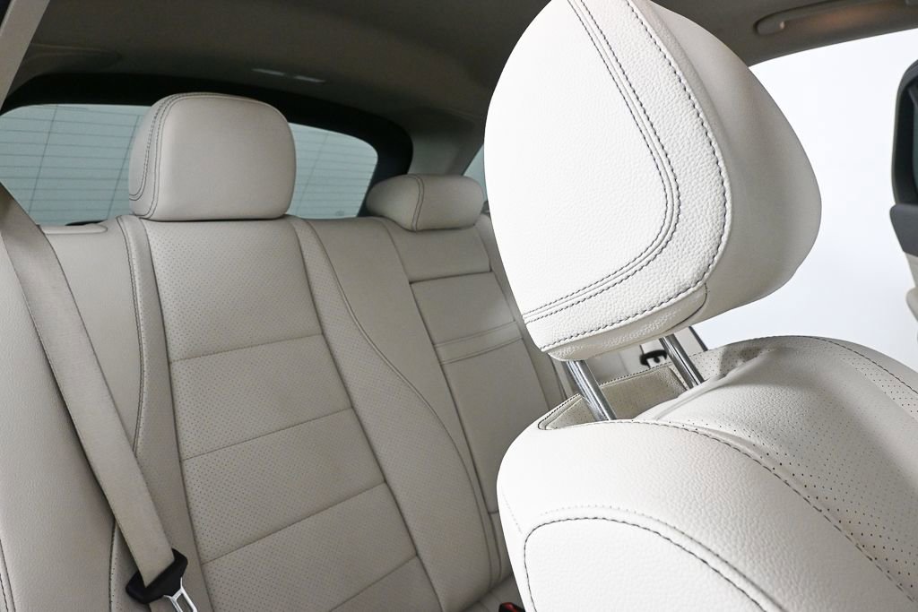 Used 2020 Mercedes-Benz GLE 350 4MATIC image 21