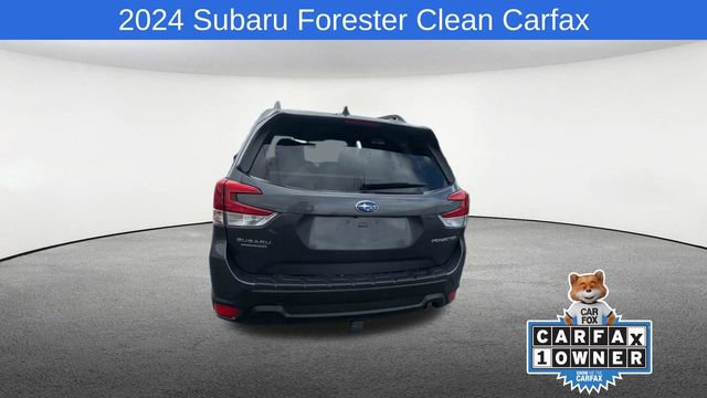 Used 2024 Subaru Forester Premium image 8