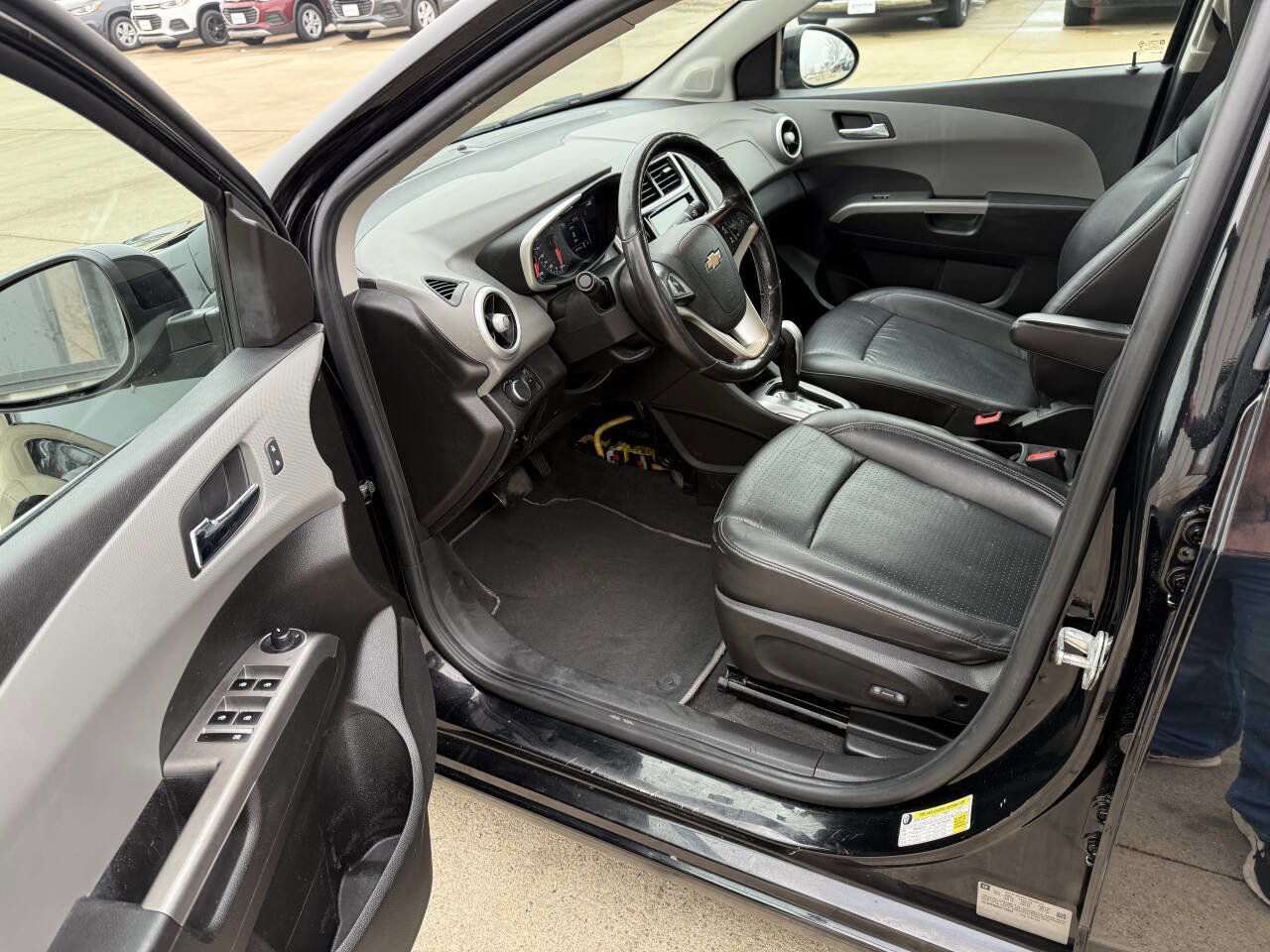 Used 2017 Chevrolet Sonic Premier image 5