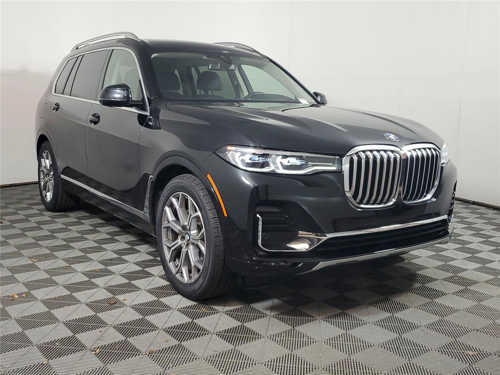 Used 2022 BMW X7 xDrive40i w/ Premium Package