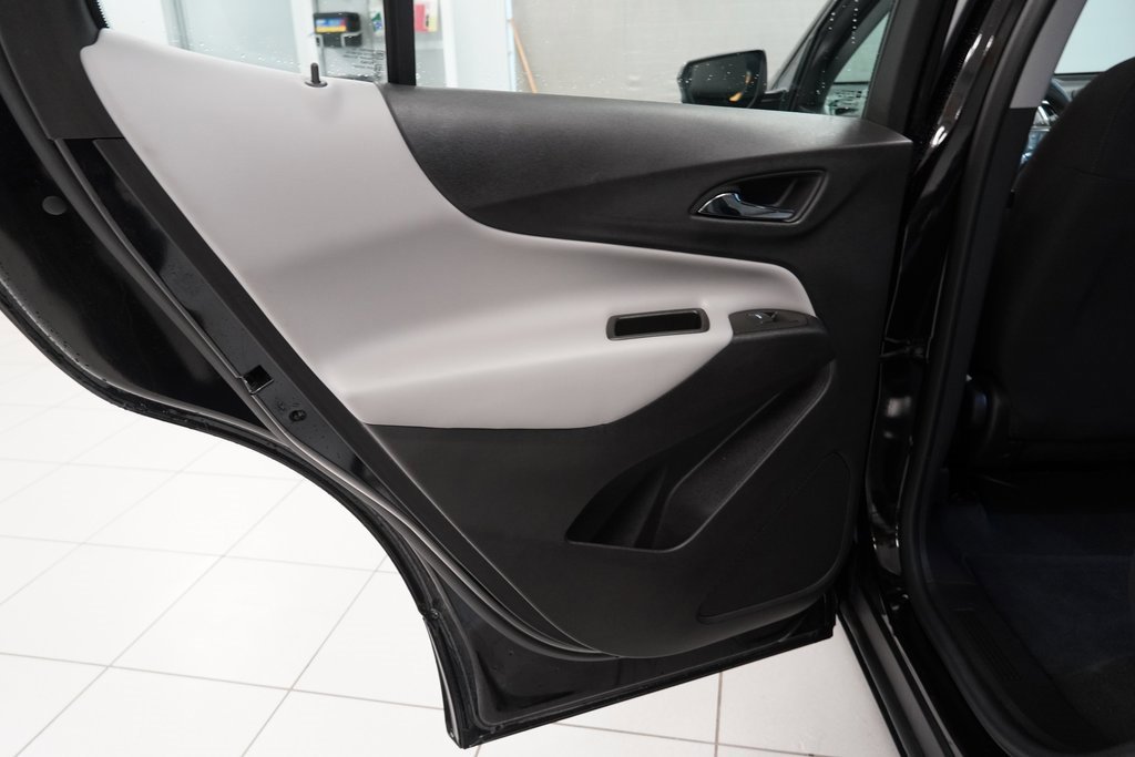 Used 2024 Chevrolet Equinox LS image 24