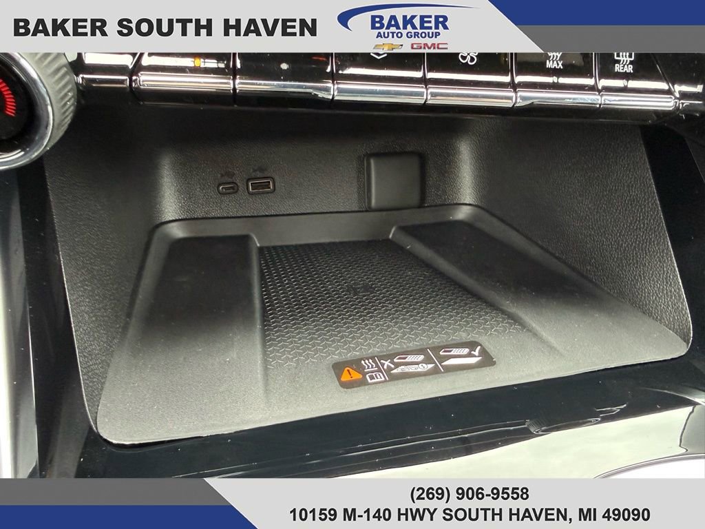 New 2026 Chevrolet Traverse RS w/ LPO, Floor Liner Package image 35