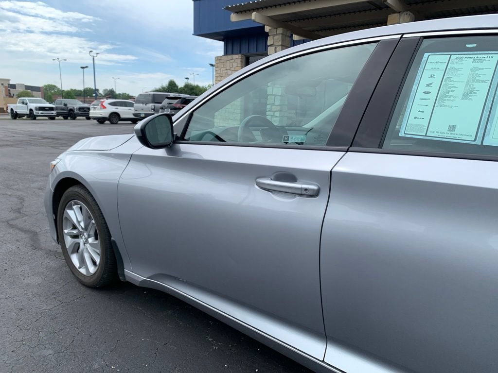 Used 2020 Honda Accord LX image 11