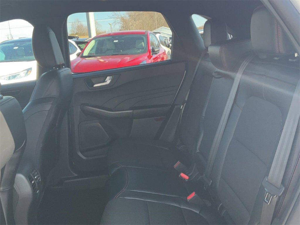 New 2025 Ford Escape ST-Line w/ Equipment Group 301A image 15