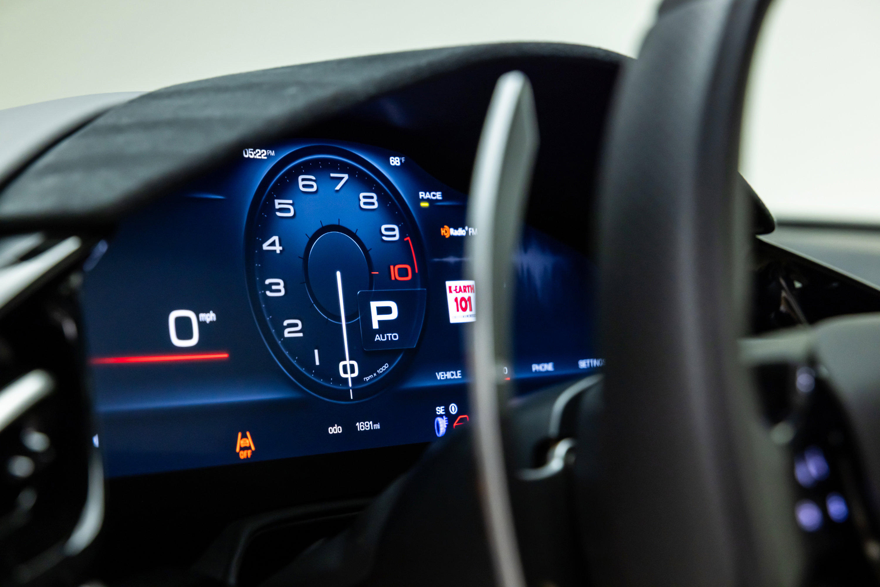 Certified 2025 Ferrari 12Cilindri image 22