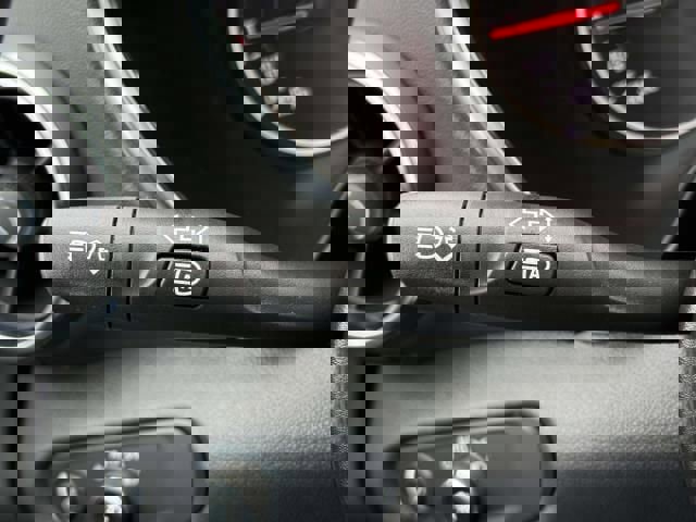 Used 2025 Chevrolet Blazer LT image 18