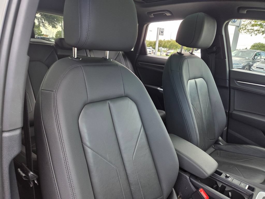 Used 2023 Audi Q3 2.0T Premium AWD/4WD image 29