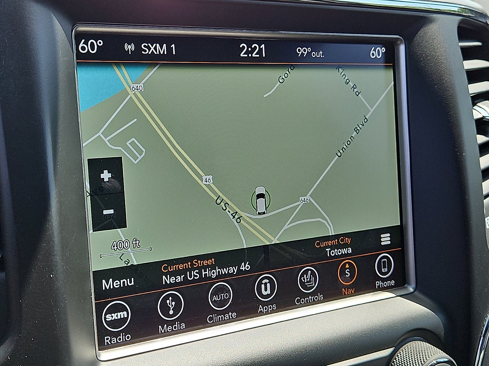 Used 2018 Jeep Grand Cherokee Limited AWD/4WD image 19