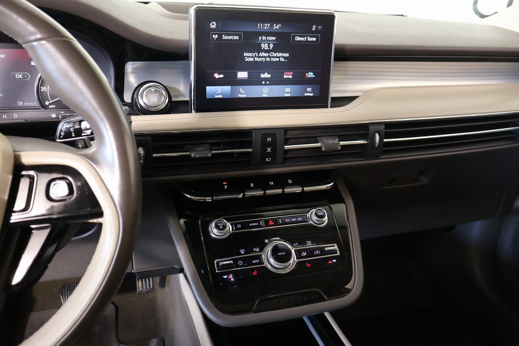 Used 2021 Lincoln Corsair AWD w/ Premium Package image 5