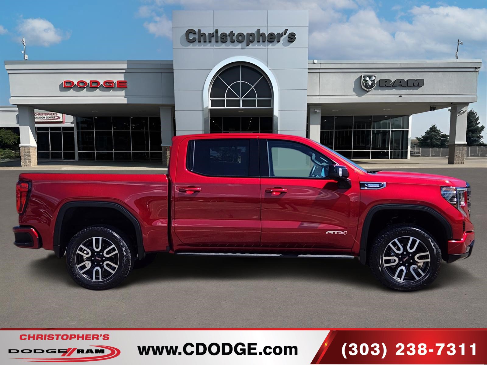 Used 2025 GMC Sierra 1500 AT4 w/ AT4 Premium Package AWD/4WD image 2
