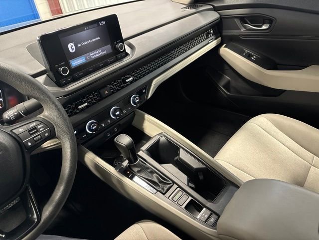 Certified 2024 Honda Accord EX image 25