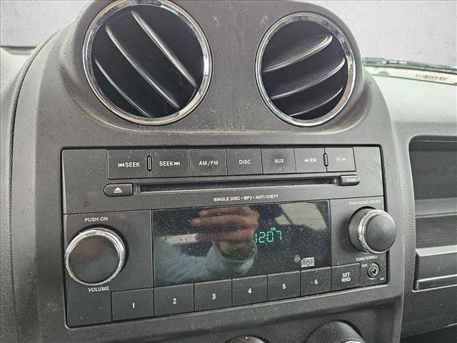 Used 2015 Jeep Patriot Sport w/ Power Value Group image 12