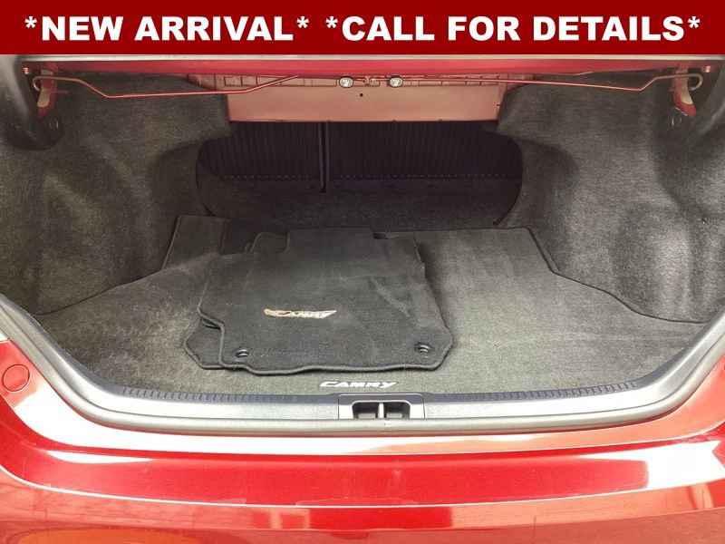 Used 2015 Toyota Camry XSE w/ Moonroof Package image 13