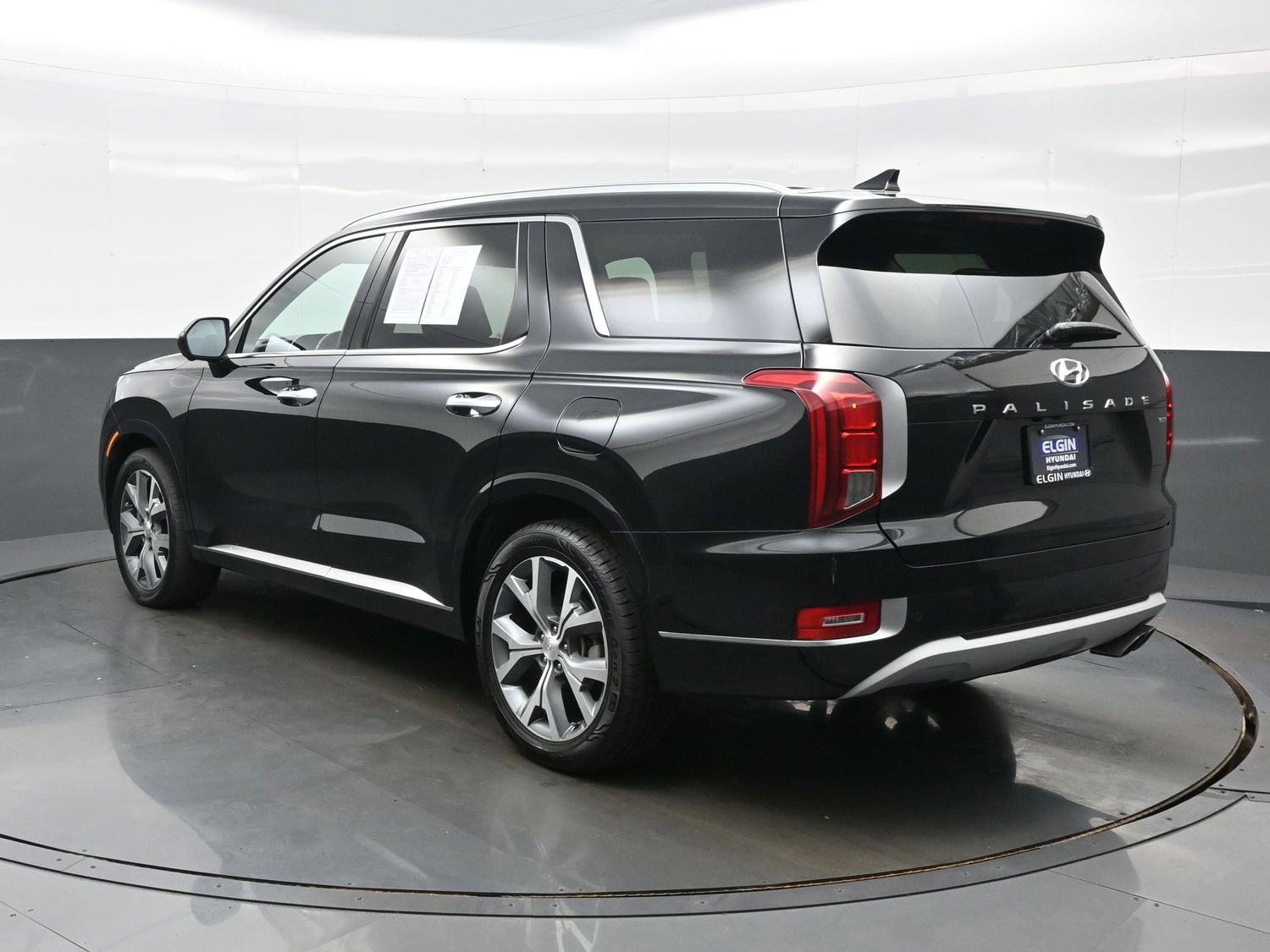 Used 2021 Hyundai Palisade Limited AWD/4WD image 4
