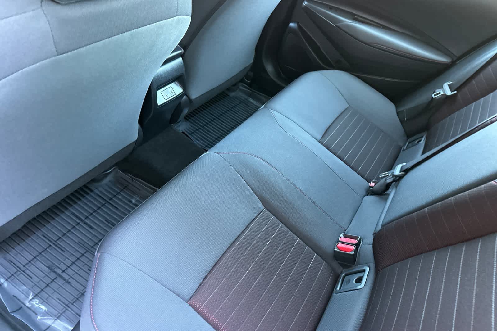 Used 2024 Toyota Corolla SE AWD/4WD image 4