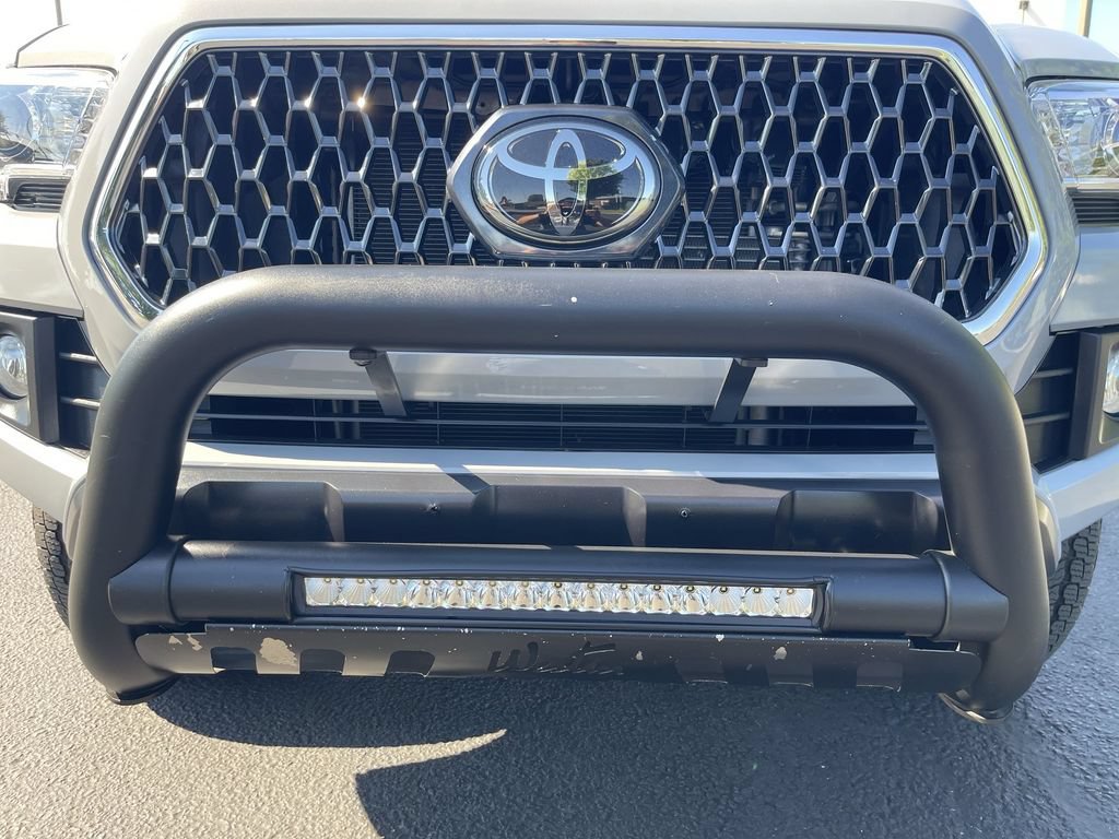 Used 2019 Toyota Tacoma TRD Off-Road AWD/4WD image 31