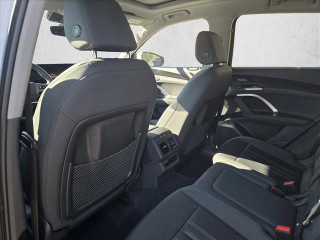 Certified 2025 Audi Q5 Premium Plus w/ Premium Plus image 12