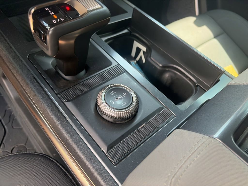 Certified 2024 GMC Hummer EV 2X AWD/4WD image 17