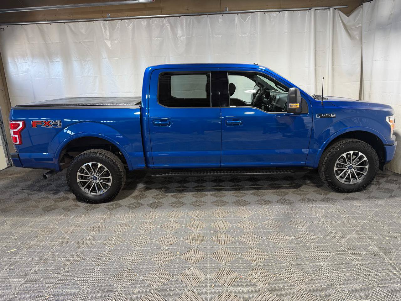 Used 2018 Ford F150 XLT w/ Equipment Group 302A Luxury AWD/4WD image 7