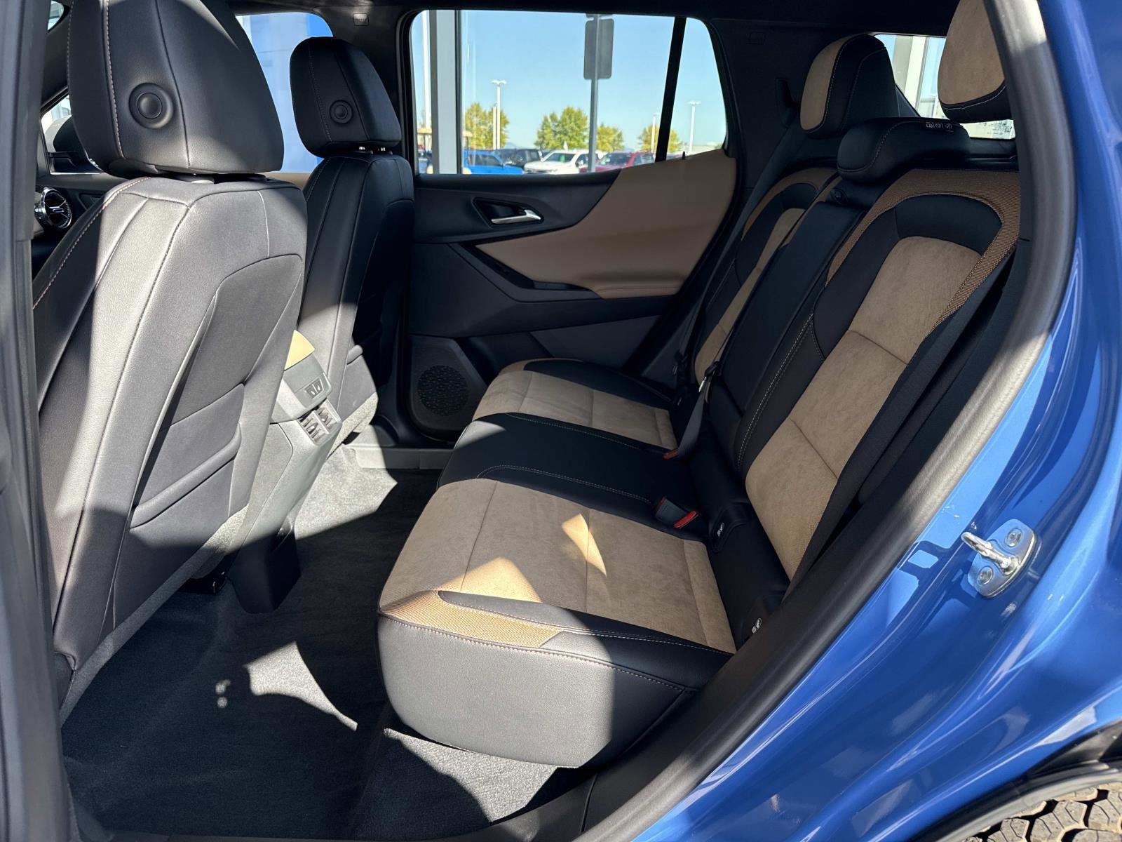 New 2026 Chevrolet Equinox ACTIV w/ Convenience Package III image 13