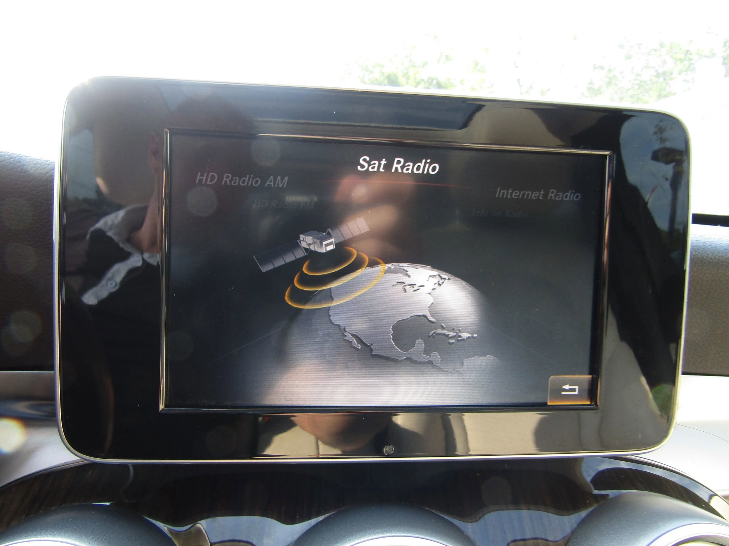 Used 2017 Mercedes-Benz C 300 4MATIC Sedan image 33