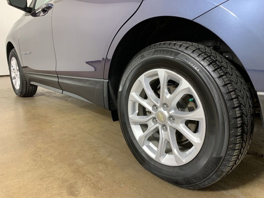 Used 2019 Chevrolet Equinox LS AWD/4WD image 15