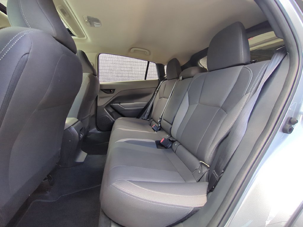 Used 2025 Subaru Crosstrek 2.5i Premium AWD/4WD image 27