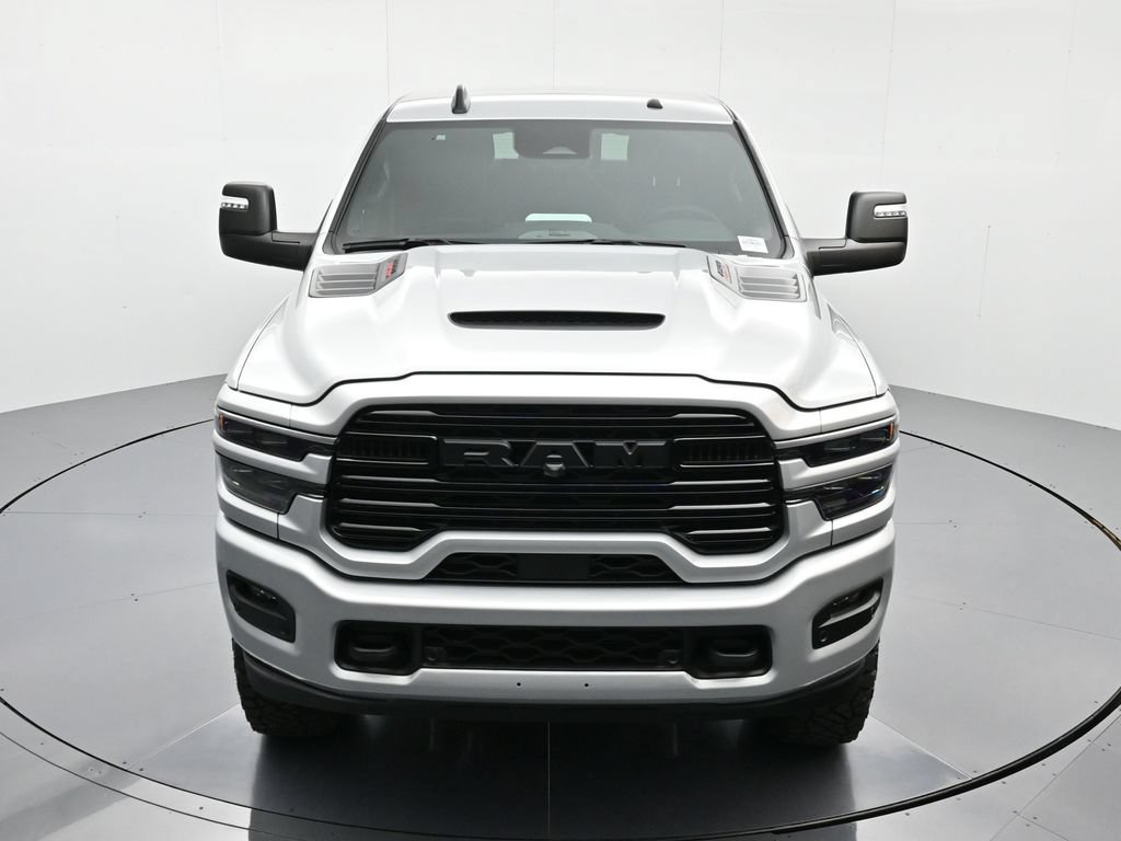 New 2026 RAM 2500 Laramie AWD/4WD image 11