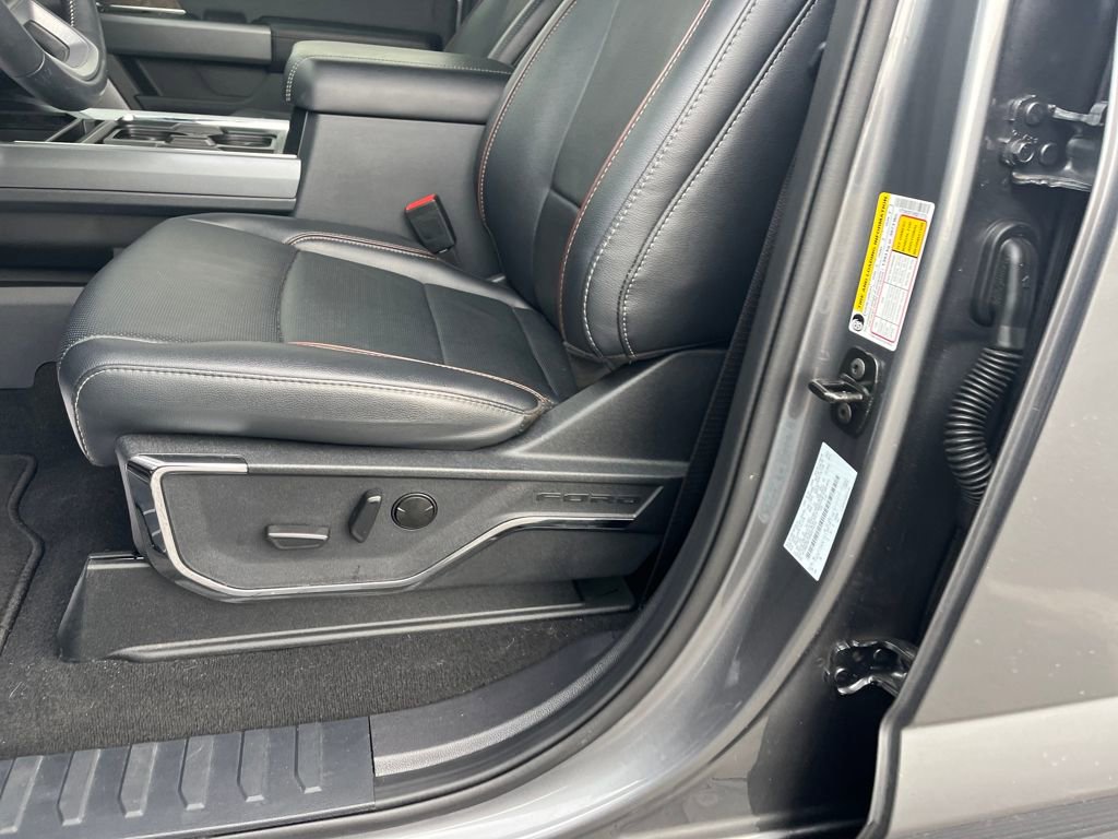 Used 2024 Ford F250 Lariat w/ Lariat Ultimate Package image 21