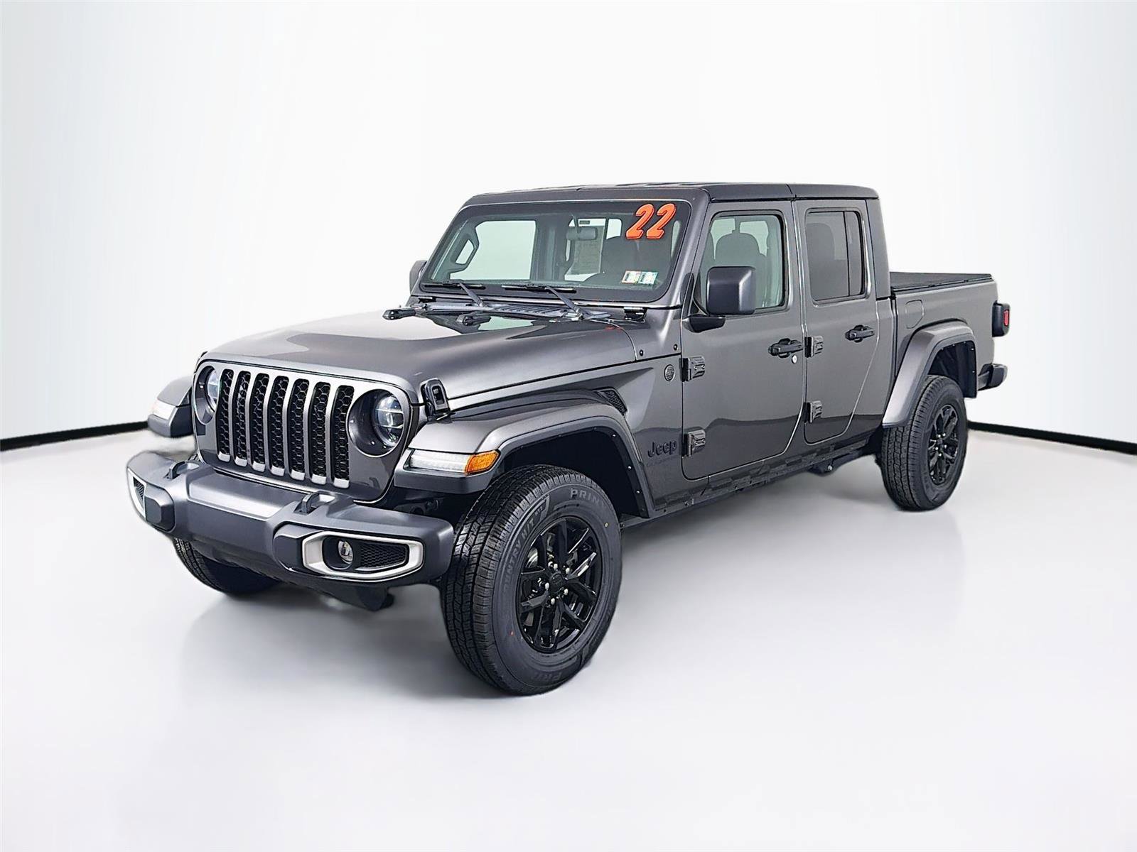 Used 2022 Jeep Gladiator Sport image 3