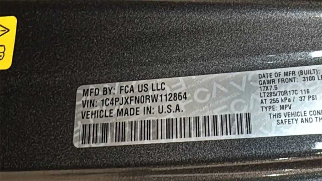 Used 2024 Jeep Wrangler Unlimited Rubicon w/ Technology Group image 36